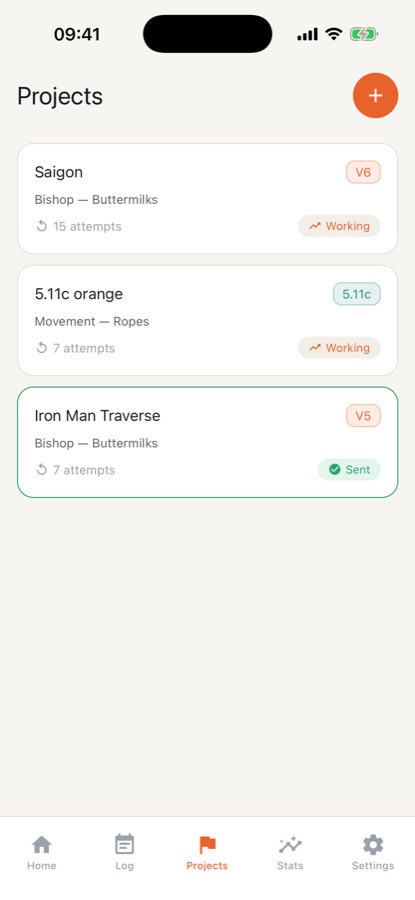 Projects screen listing three projects with grade, attempts and a Working or Sent status