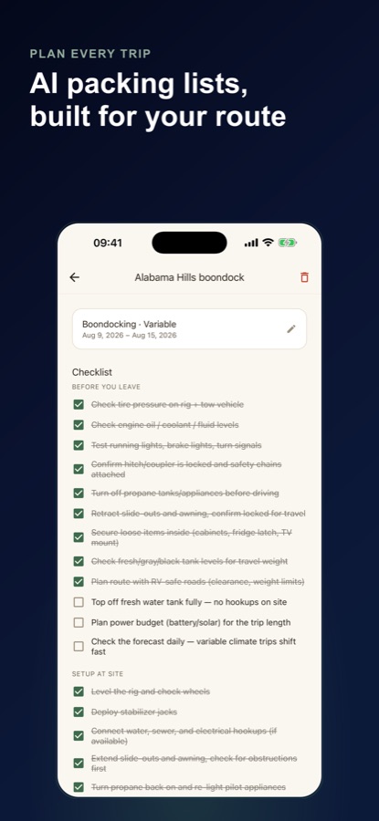Checkliste für eine Reise ohne Campingplatzanschluss mit den Bereichen „Vor der Abfahrt“ und „Aufbau am Stellplatz“, einige Punkte sind abgehakt